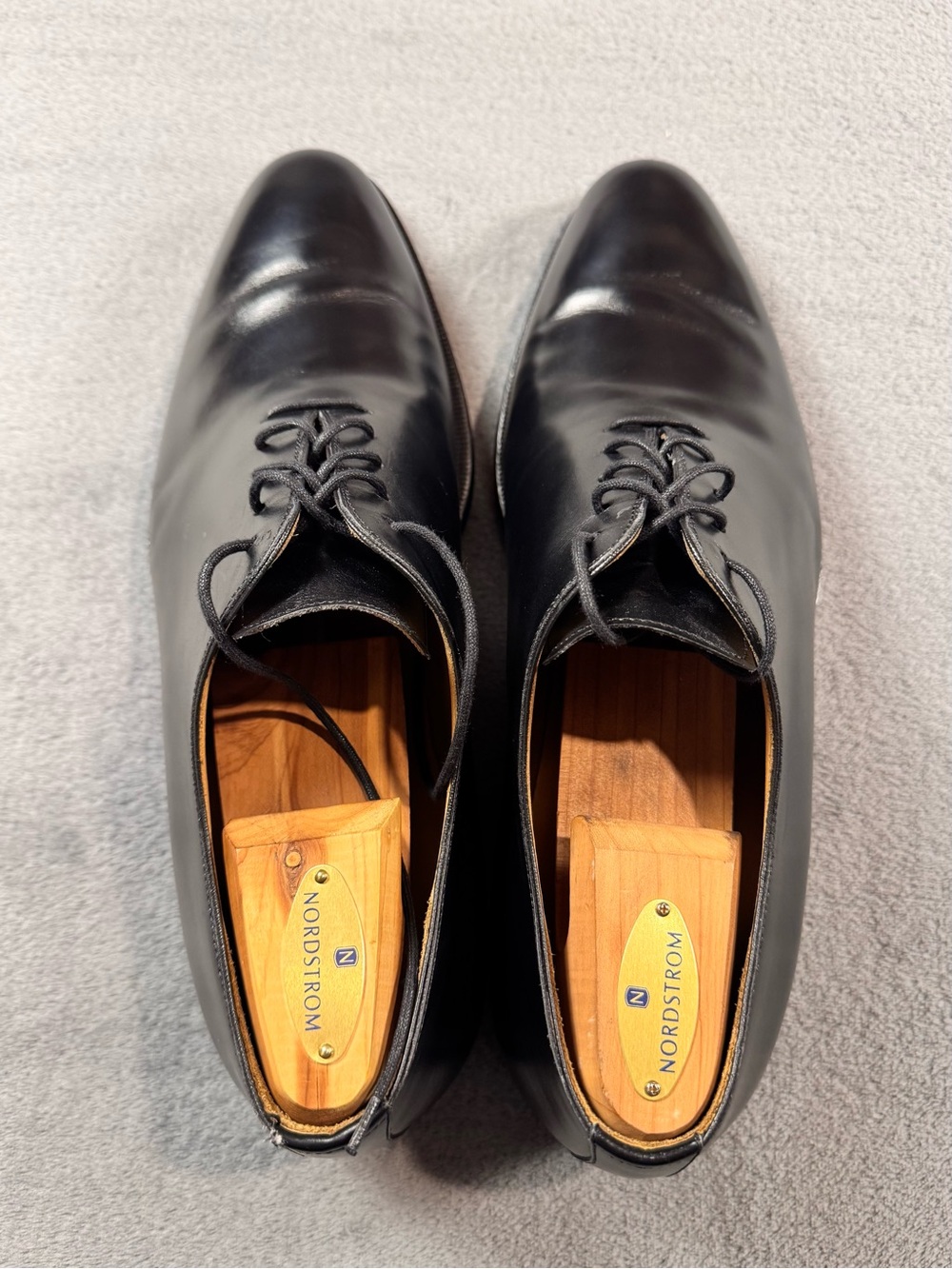 Magnanni Whole Cut Black Leather Dress Shoes - Picture 6 of 13